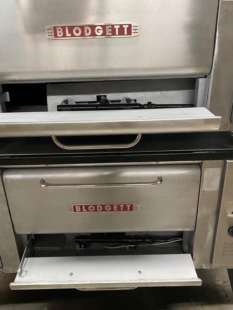 Pre-Owned Blodgett 1000 Pizza oven, Double stack