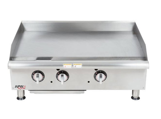 APW Wyott GGT-36S 36" Thermostatic Countertop Griddle - 60,000 BTU